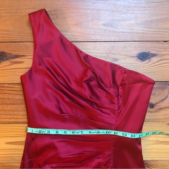 Calvin Klein Red Satin Off the Shoulder Dress, EUC, 8 - Picture 6 of 15